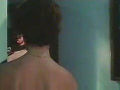 Lingerie film con la bella Jill Kassidy video porno penetrazione anale da inghiottito